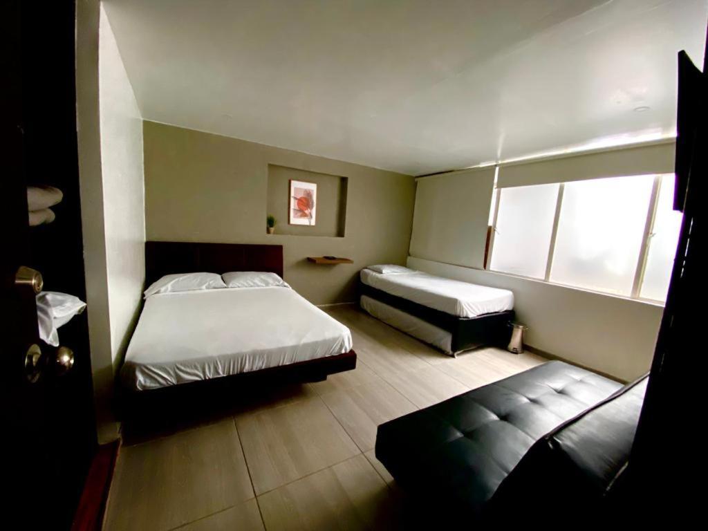 Bogota Rooms Heroes Bagian luar foto