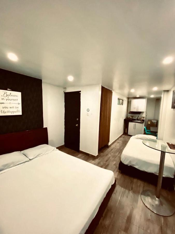 Bogota Rooms Heroes Bagian luar foto
