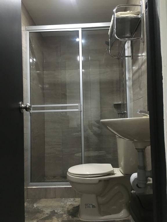 Bogota Rooms Heroes Bagian luar foto