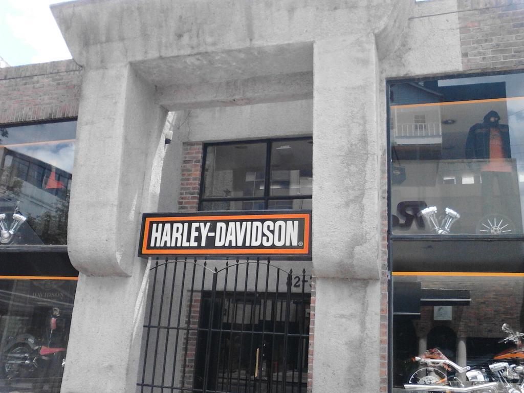 Bogota Rooms Heroes Bagian luar foto