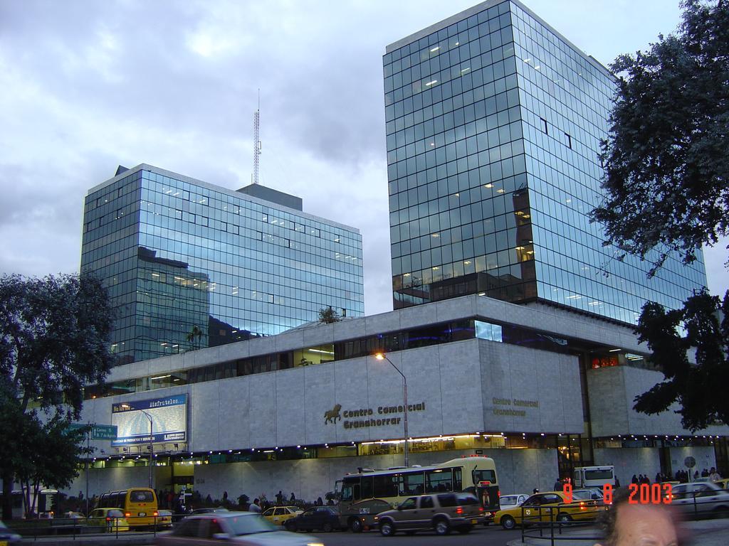 Bogota Rooms Heroes Bagian luar foto