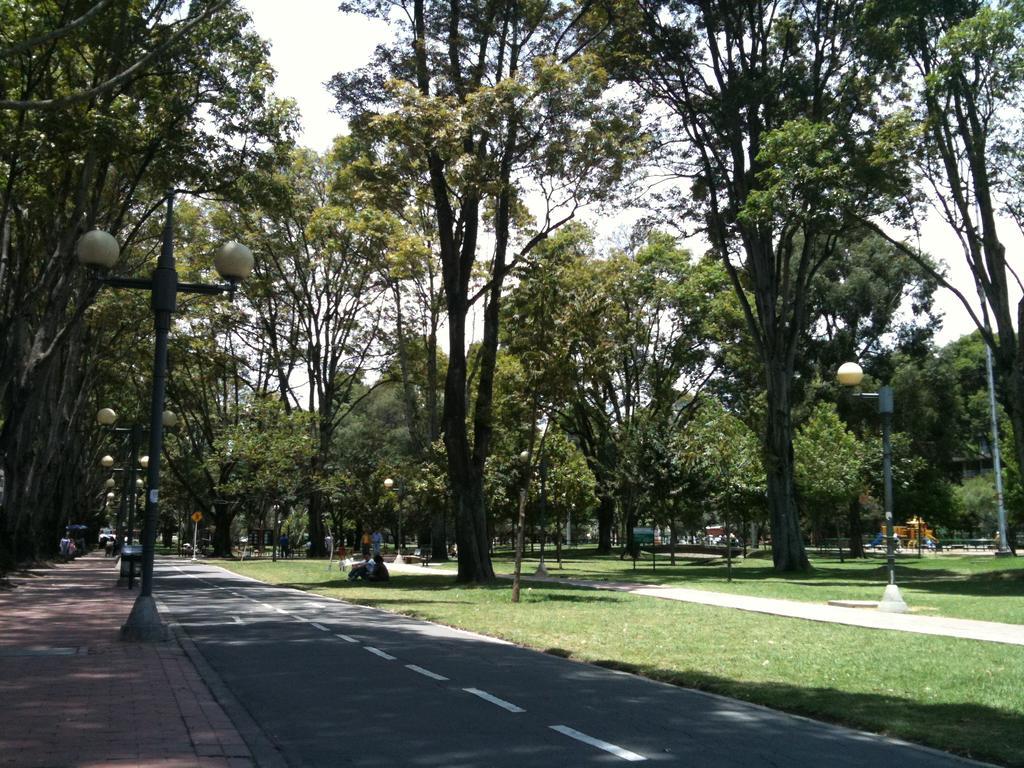 Bogota Rooms Heroes Bagian luar foto